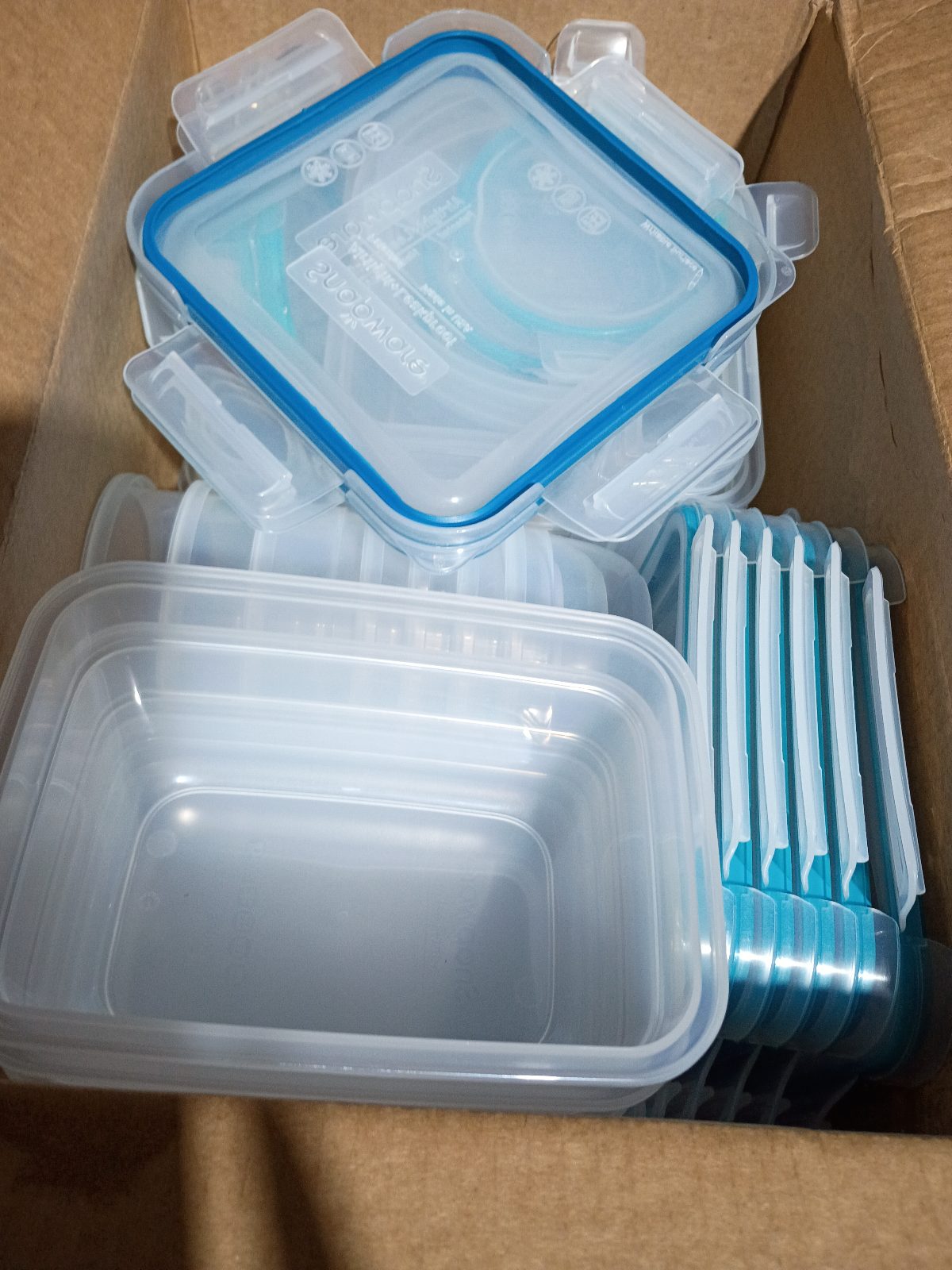 Snapware 38 Pieces Food Storage Airtight & Leak Proof Lids BPA Free Plastic
